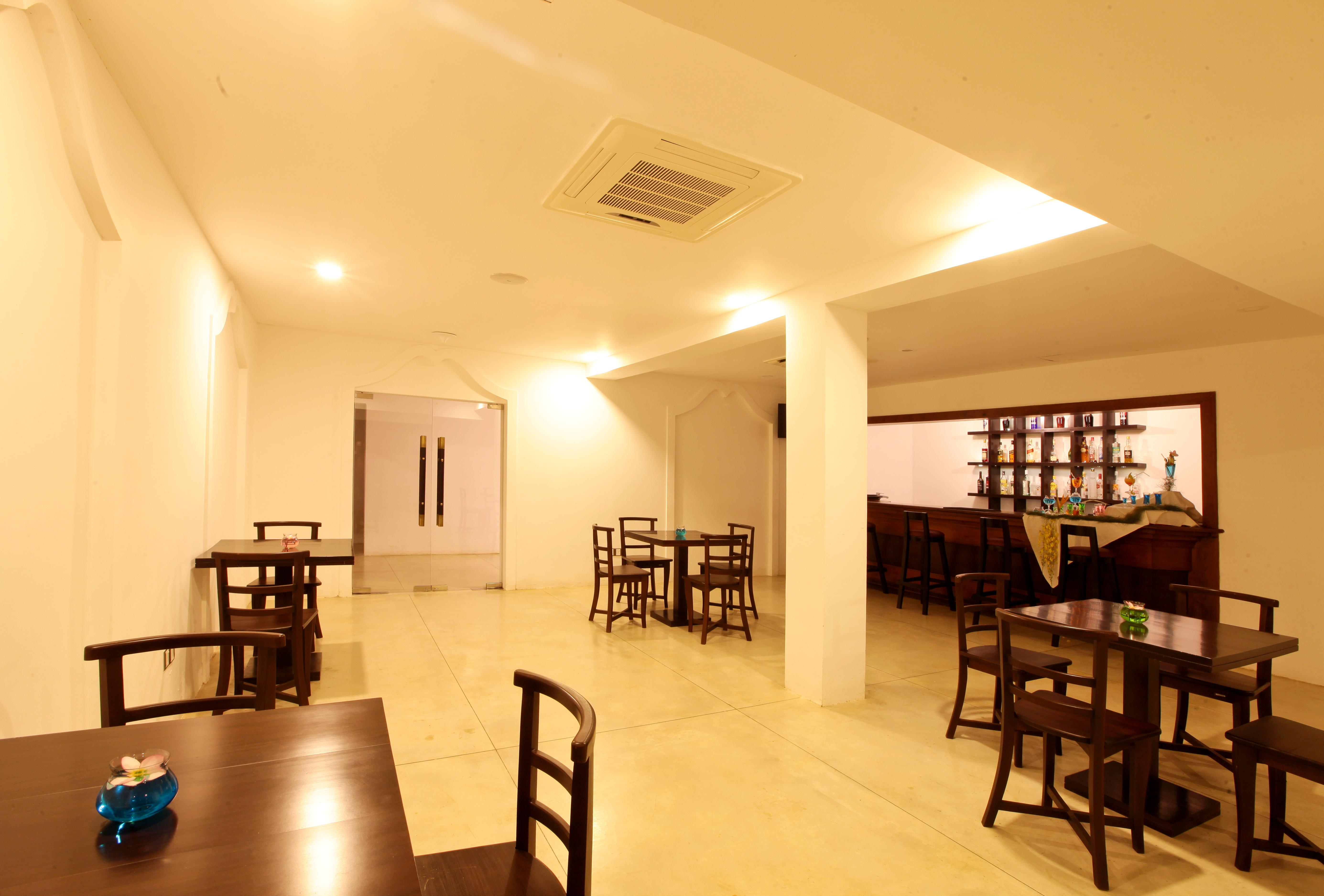 Rajarata Hotel Anuradhapura Bagian luar foto