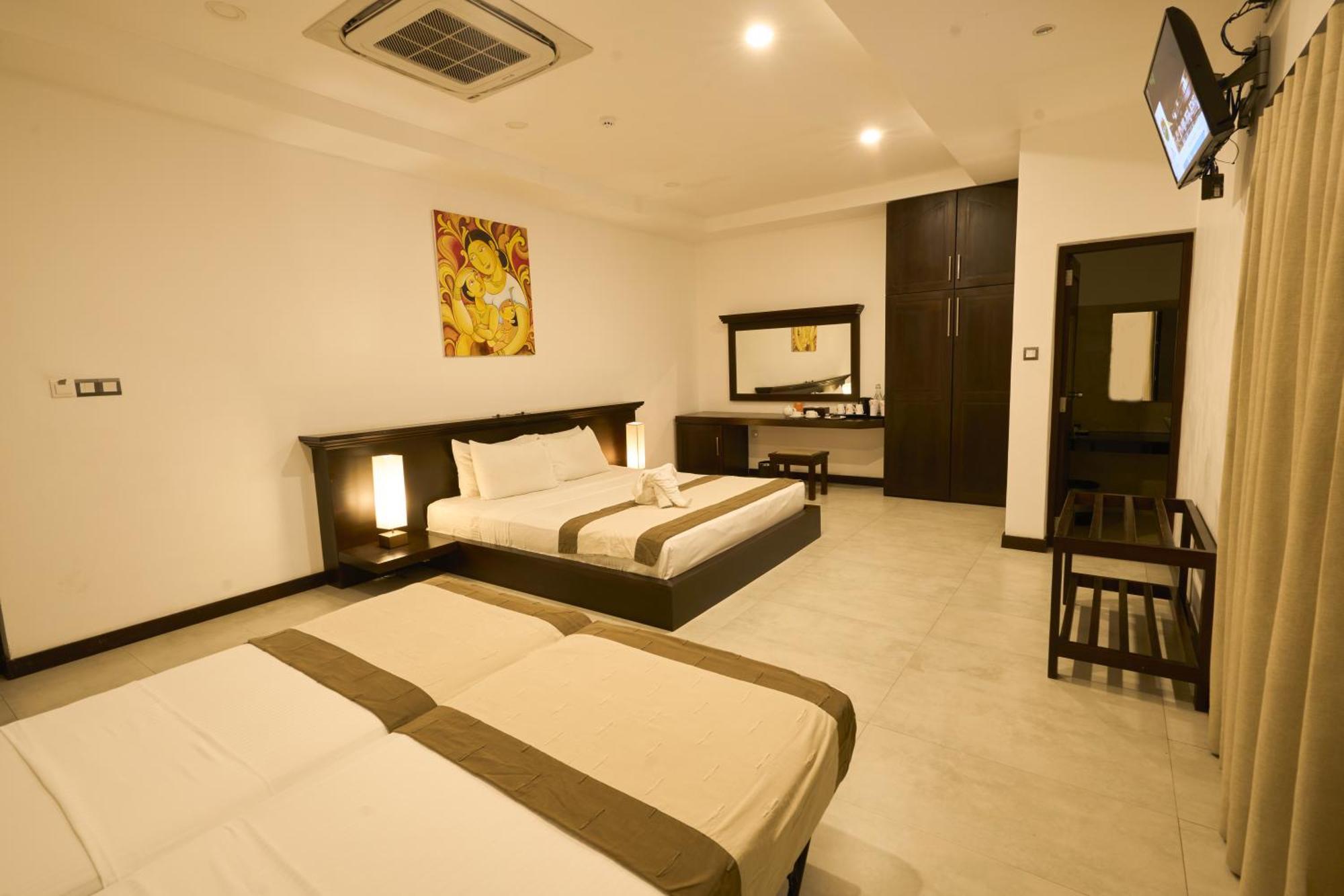 Rajarata Hotel Anuradhapura Bagian luar foto