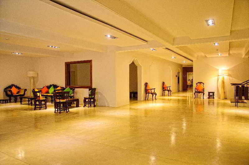 Rajarata Hotel Anuradhapura Bagian luar foto